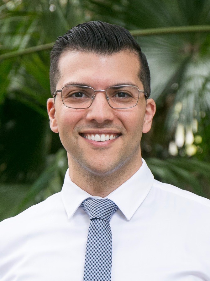 Dominic Aouad, BDS MBA FPFA FICD